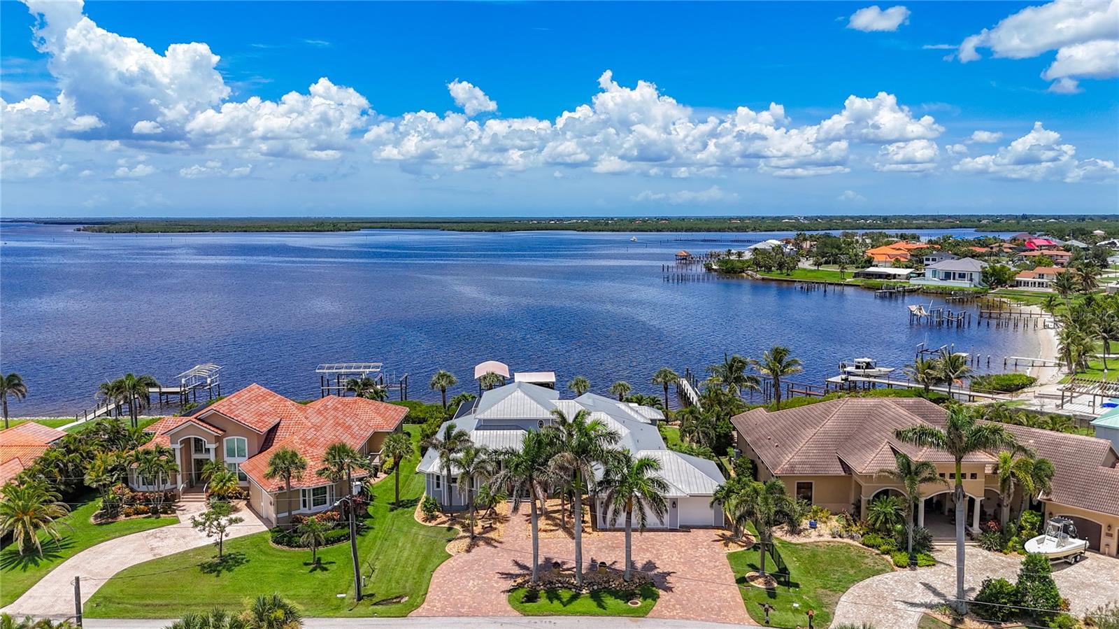 Port Charlotte, Florida, 33952, United States, 3 Bedrooms Bedrooms, ,3 BathroomsBathrooms,Residential,Active,1871655