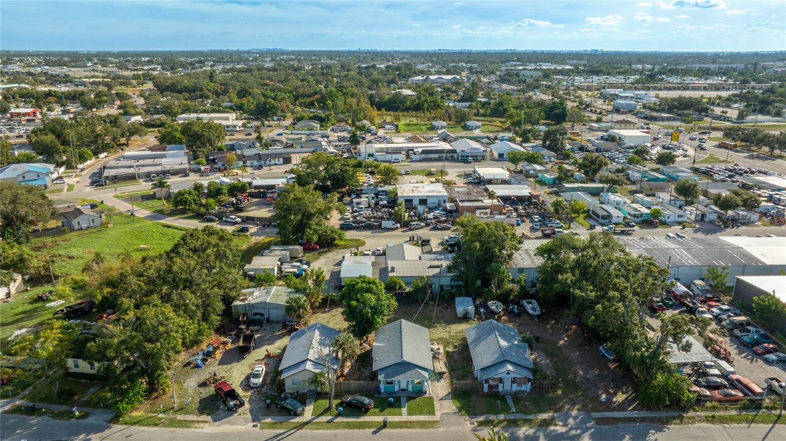 Bradenton, Florida, 34205, United States, 4 Bedrooms Bedrooms, ,2 BathroomsBathrooms,Residential,Active,2007044