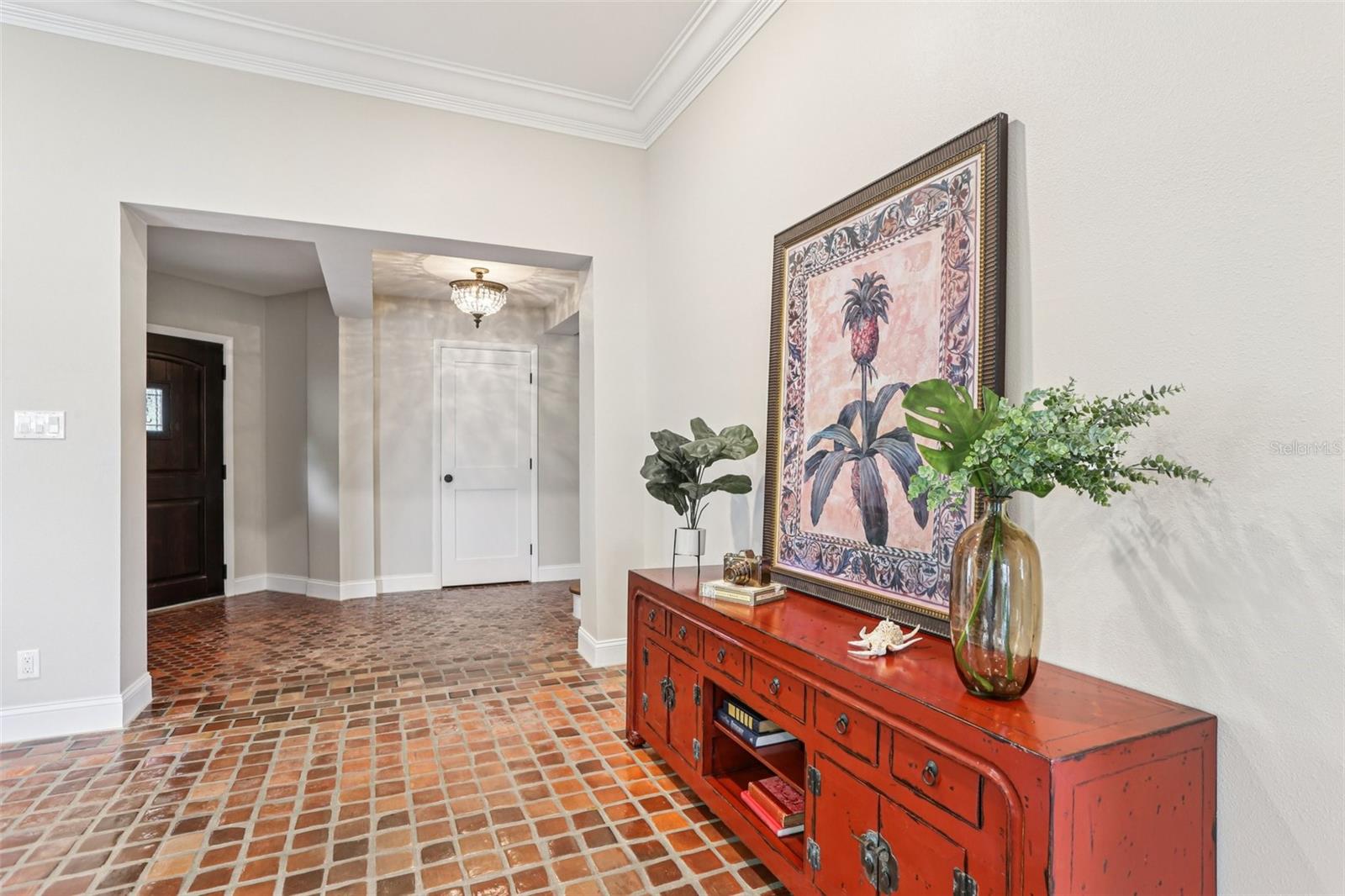 St Petersburg, Florida, 33705, United States, 4 Bedrooms Bedrooms, ,4 BathroomsBathrooms,Residential,Active,1927682