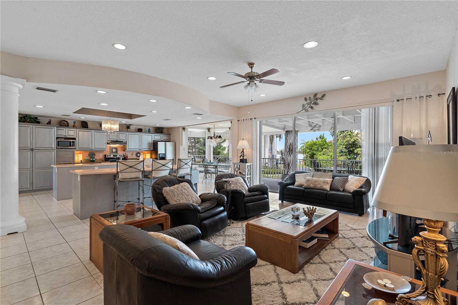 St Petersburg, Florida, 33715, United States, 5 Bedrooms Bedrooms, ,5 BathroomsBathrooms,Residential,Active,1942385