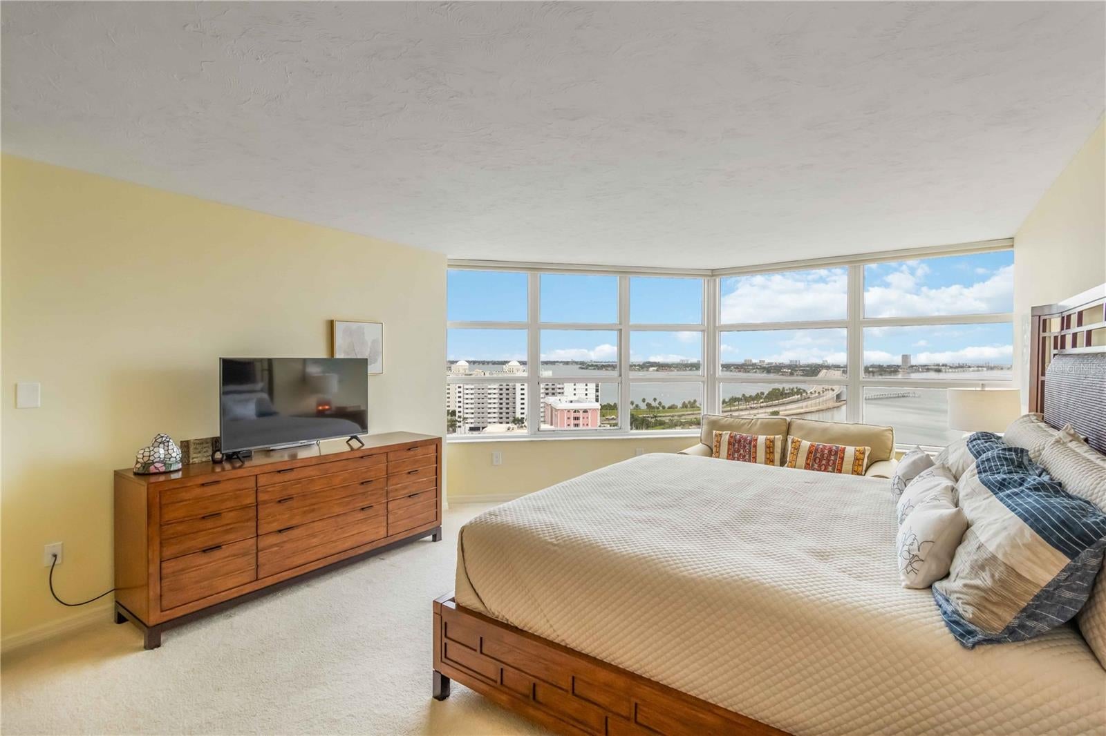Sarasota, Florida, 34236, United States, 3 Bedrooms Bedrooms, ,3 BathroomsBathrooms,Residential,Active,1936684