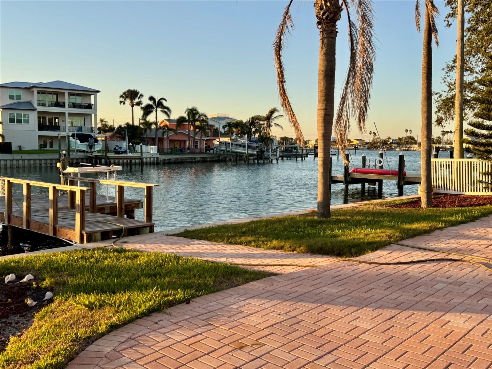 Redington Beach, Florida, 33708, United States, 3 Bedrooms Bedrooms, ,2 BathroomsBathrooms,Residential,Active,1704047