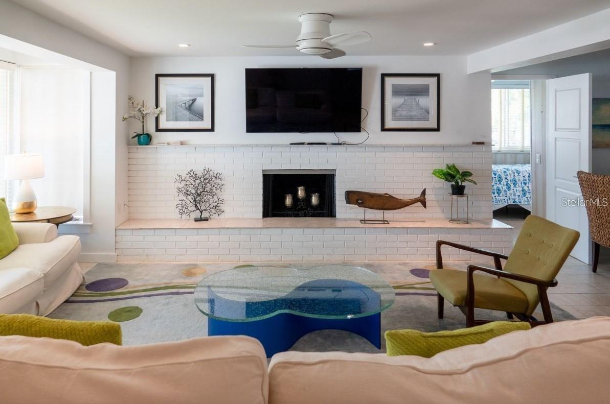 Sarasota, Florida, 34242, United States, 5 Bedrooms Bedrooms, ,4 BathroomsBathrooms,Residential,Active,1773194