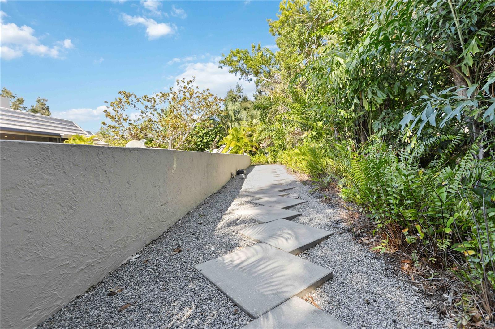 Nokomis, Florida, 34275, United States, 3 Bedrooms Bedrooms, ,3 BathroomsBathrooms,Residential,Active,1985591