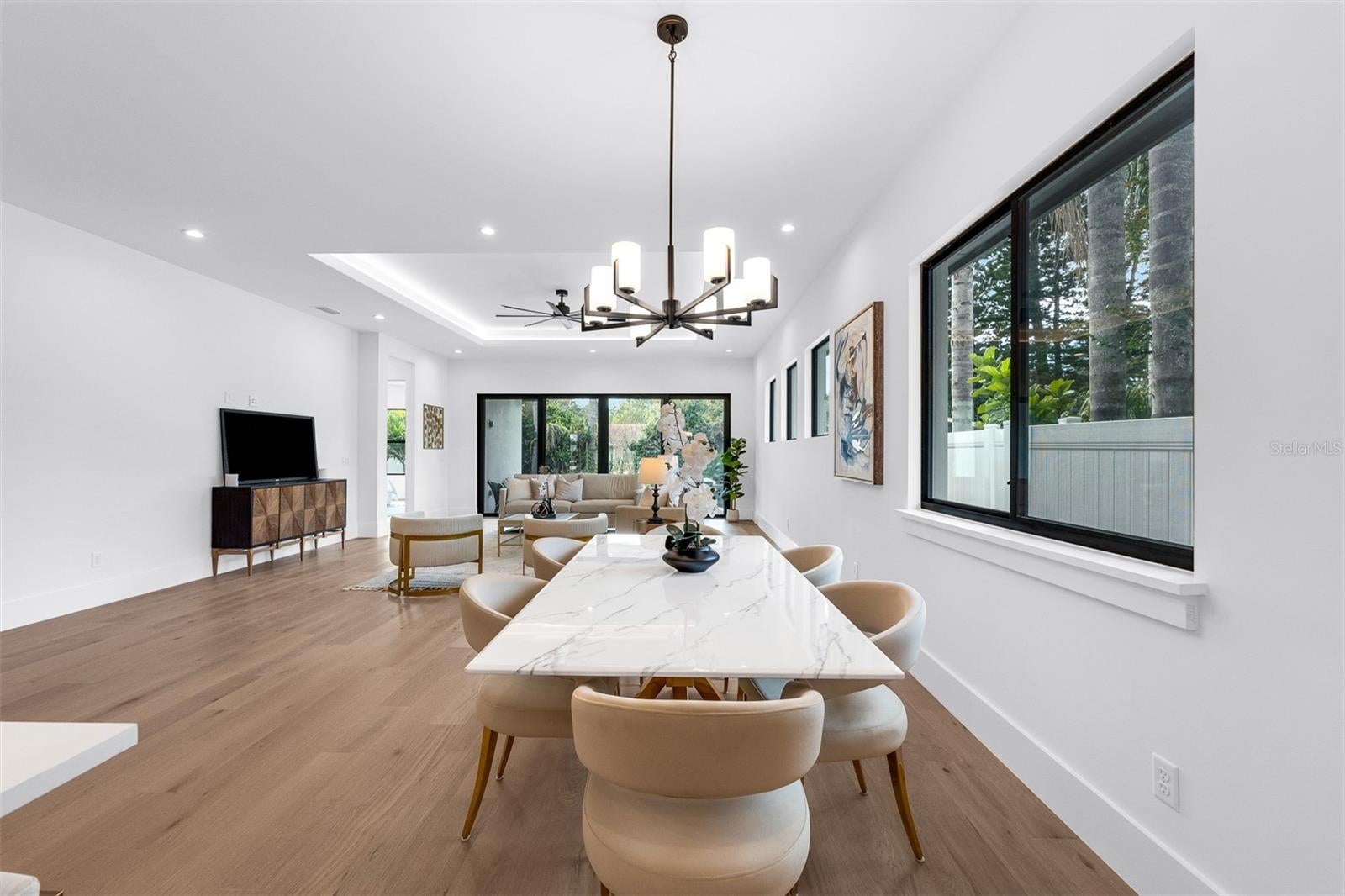 Orlando, Florida, 32804, United States, 4 Bedrooms Bedrooms, ,4 BathroomsBathrooms,Residential,Active,1992252