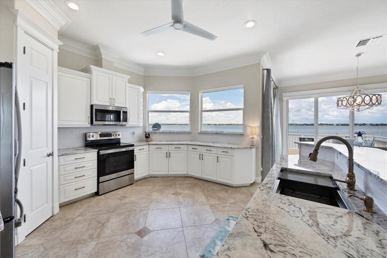 Englewood, Florida, 34223, United States, 3 Bedrooms Bedrooms, ,3 BathroomsBathrooms,Residential,Pending,1988445