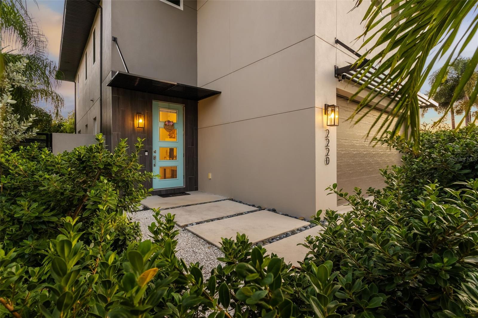 Sarasota, Florida, 34231, United States, 4 Bedrooms Bedrooms, ,3 BathroomsBathrooms,Residential,Active,1922484