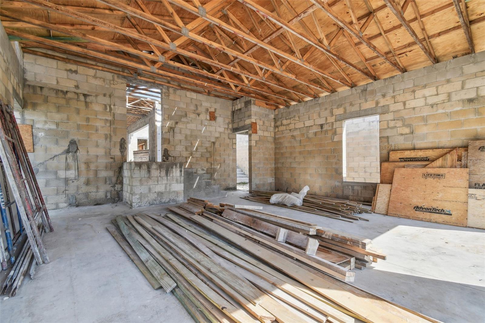 St Petersburg, Florida, 33704, United States, ,4 BathroomsBathrooms,Residential,Active,1703155