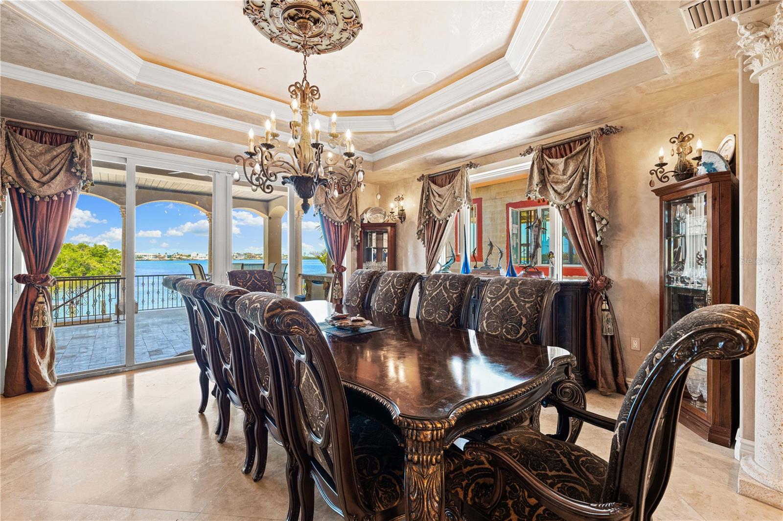 Sarasota, Florida, 34236, United States, 5 Bedrooms Bedrooms, ,6 BathroomsBathrooms,Residential,Active,1834475