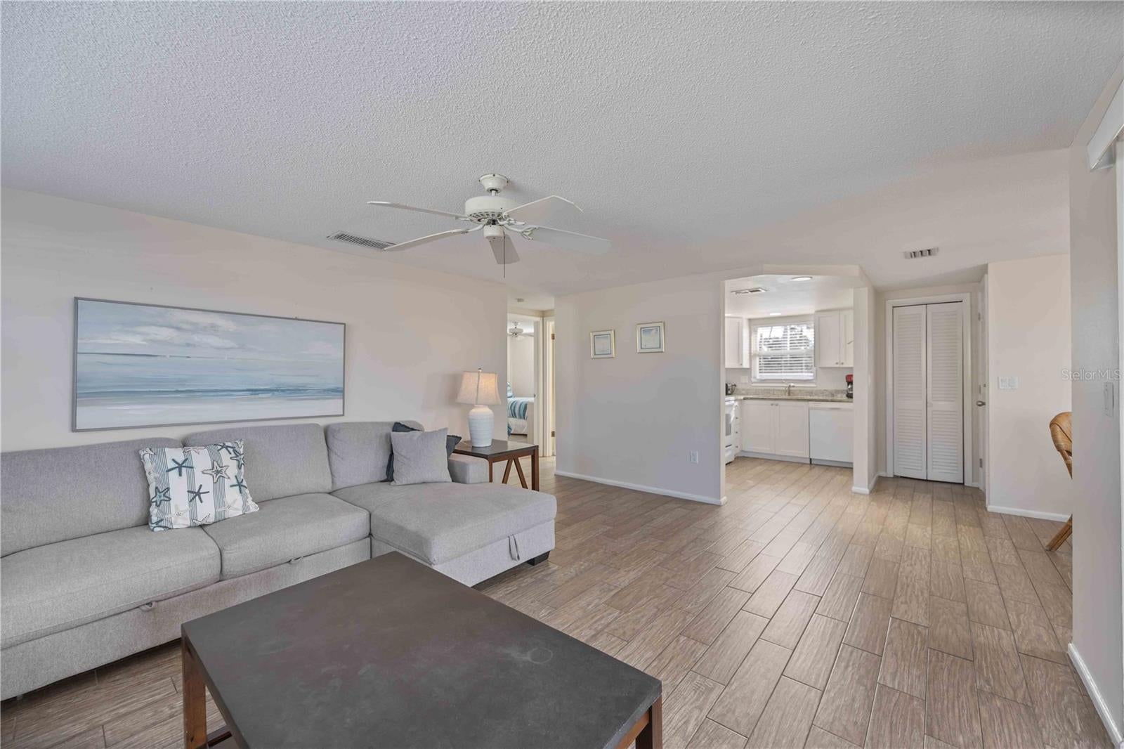 Sarasota, Florida, 34242, United States, 4 Bedrooms Bedrooms, ,3 BathroomsBathrooms,Residential,Active,1905468
