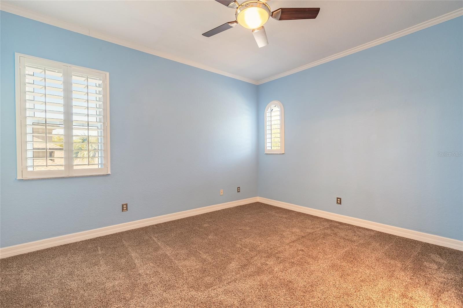 Daytona Beach, Florida, 32124, United States, 5 Bedrooms Bedrooms, ,4 BathroomsBathrooms,Residential,Active,1945086
