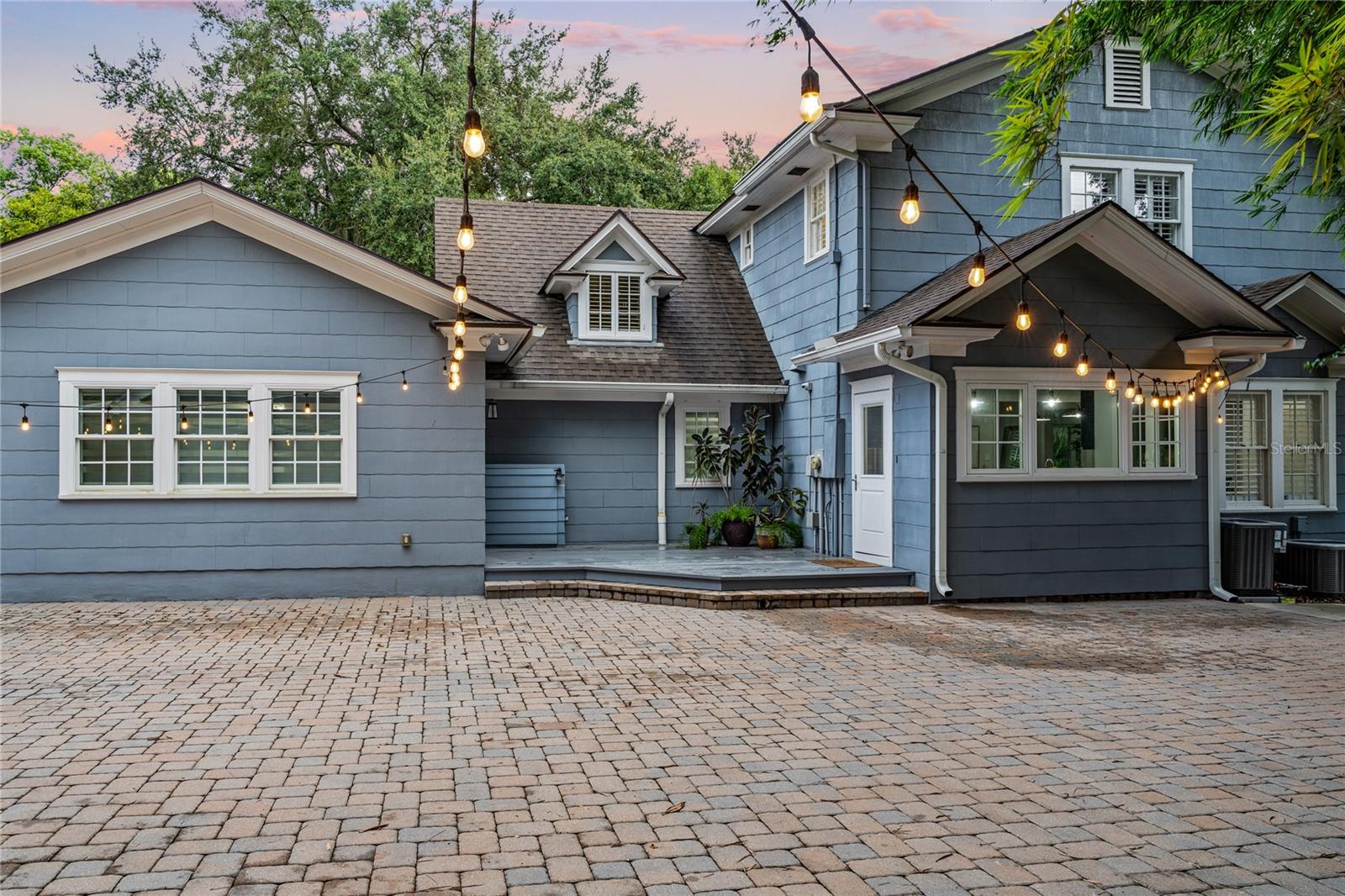 Orlando, Florida, 32803, United States, 5 Bedrooms Bedrooms, ,5 BathroomsBathrooms,Residential,Active,1926917