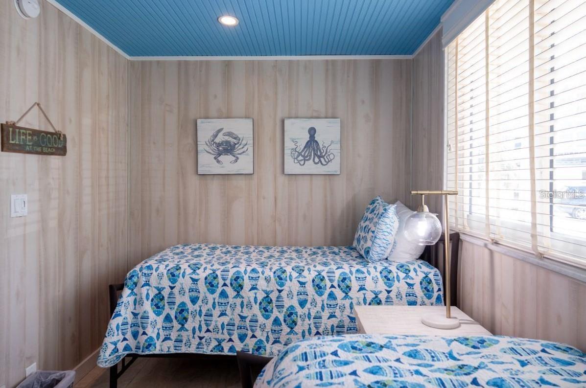 Sarasota, Florida, 34242, United States, 5 Bedrooms Bedrooms, ,4 BathroomsBathrooms,Residential,Active,1773194