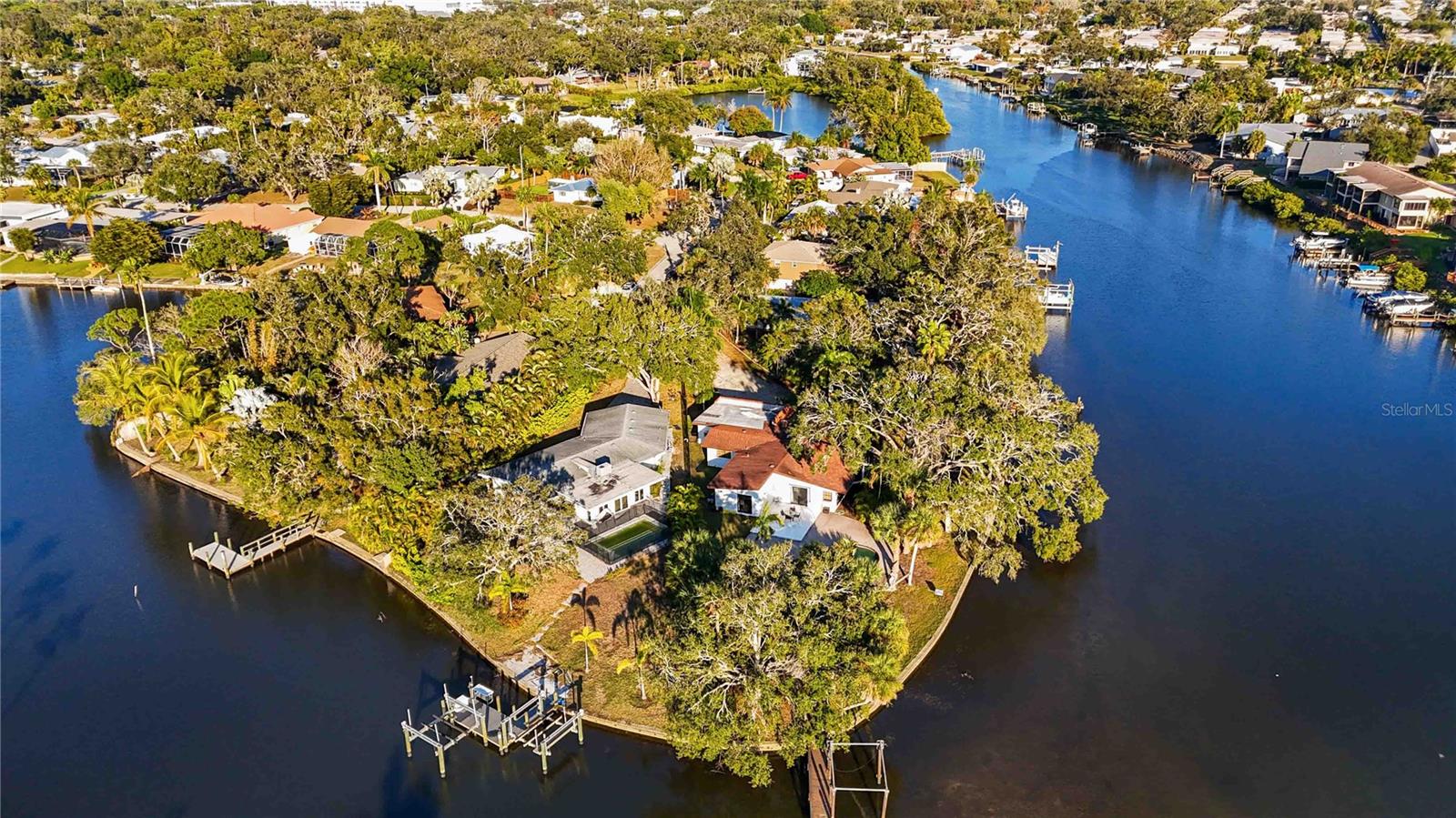 Sarasota, Florida, 34231, United States, 3 Bedrooms Bedrooms, ,2 BathroomsBathrooms,Residential,Active,2008733