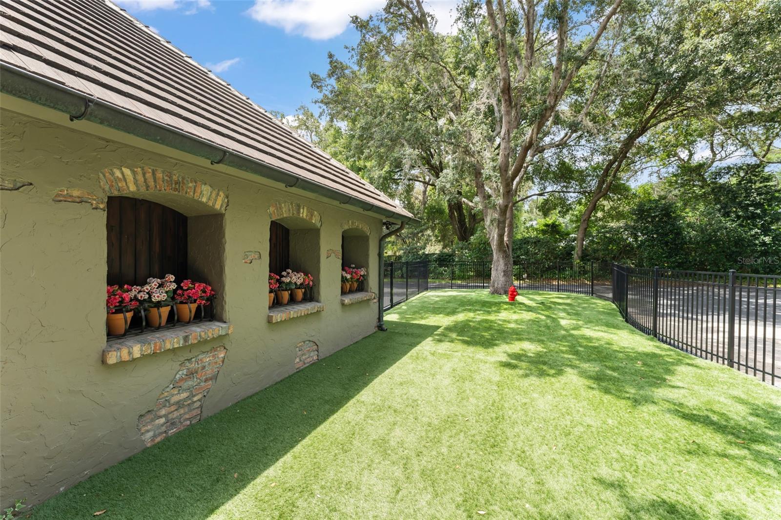 Longwood, Florida, 32779, United States, 10 Bedrooms Bedrooms, ,17 BathroomsBathrooms,Residential,Active,1914816