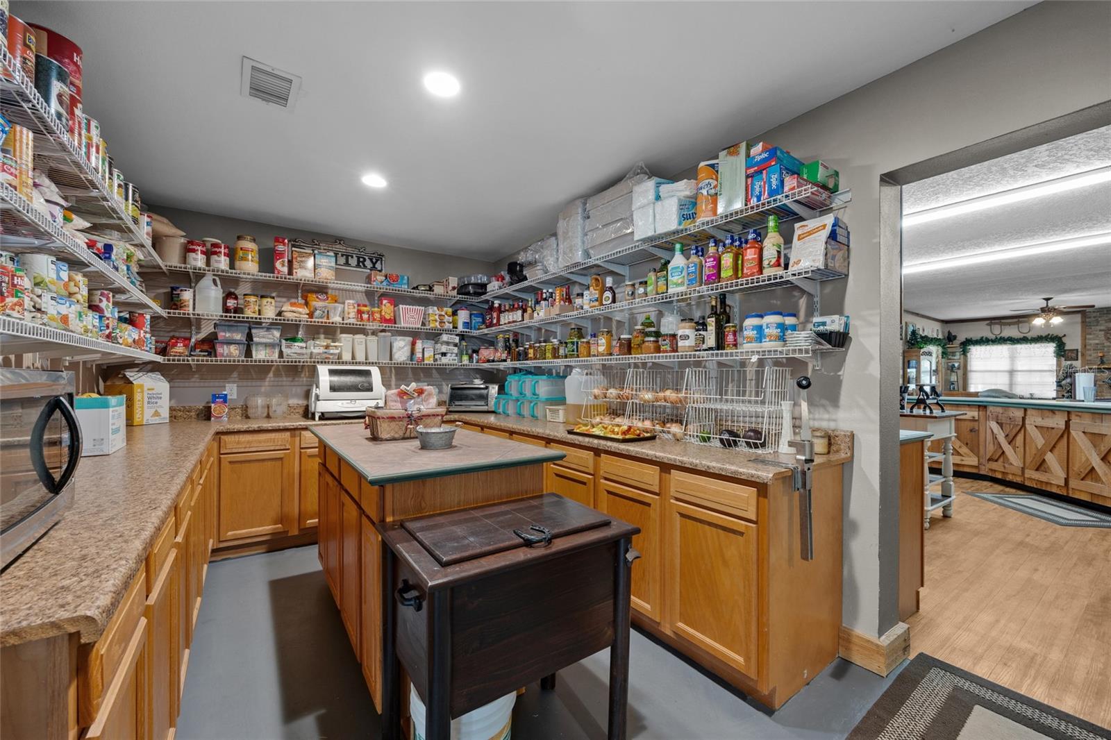 Lake City, Florida, 32024, United States, 3 Bedrooms Bedrooms, ,4 BathroomsBathrooms,Residential,Active,1929472