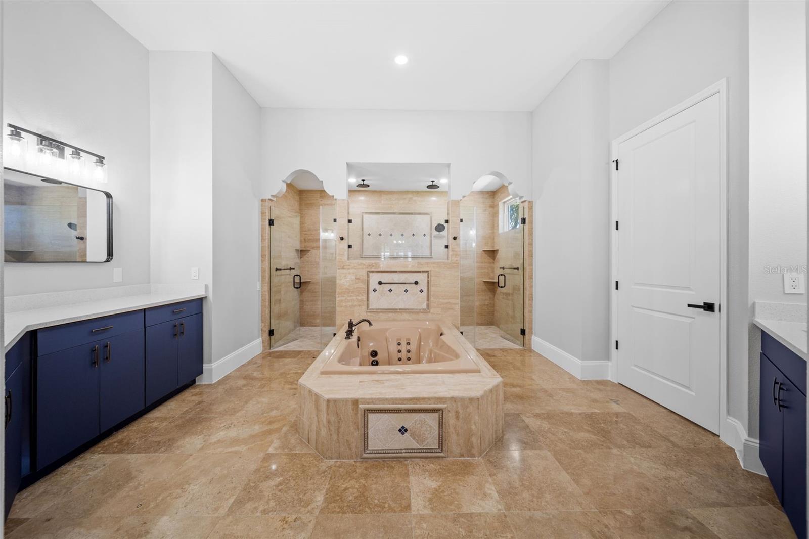 Brandon, Florida, 33510, United States, 6 Bedrooms Bedrooms, ,7 BathroomsBathrooms,Residential,Active,1905348