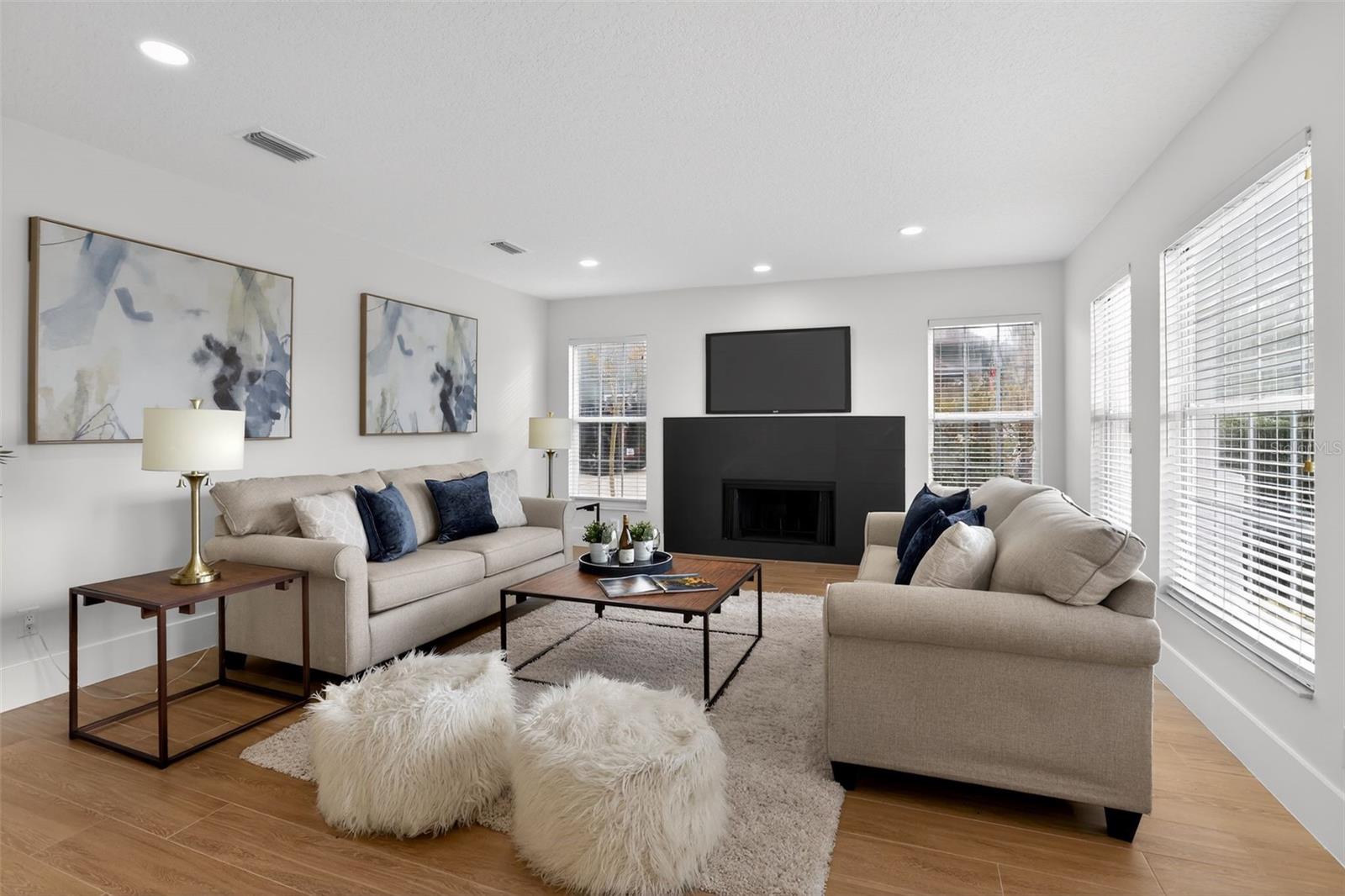 Winter Springs, Florida, 32708, United States, 5 Bedrooms Bedrooms, ,5 BathroomsBathrooms,Residential,Active,2006960