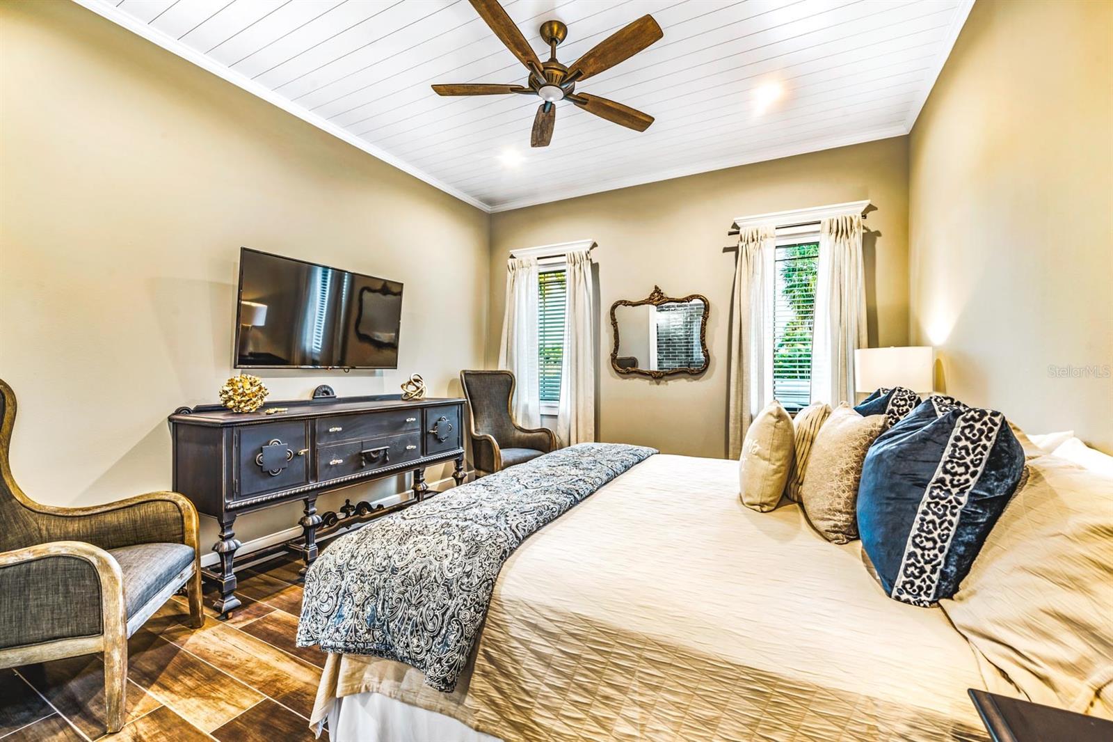 Sarasota, Florida, 34236, United States, 6 Bedrooms Bedrooms, ,6 BathroomsBathrooms,Residential,Active,1831859