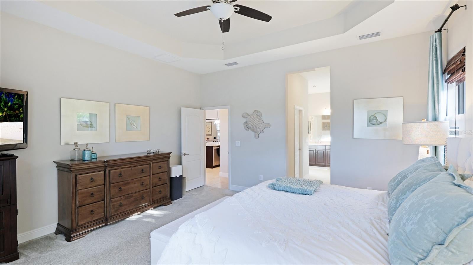 Bradenton, Florida, 34209, United States, 3 Bedrooms Bedrooms, ,2 BathroomsBathrooms,Residential,Active,1973534