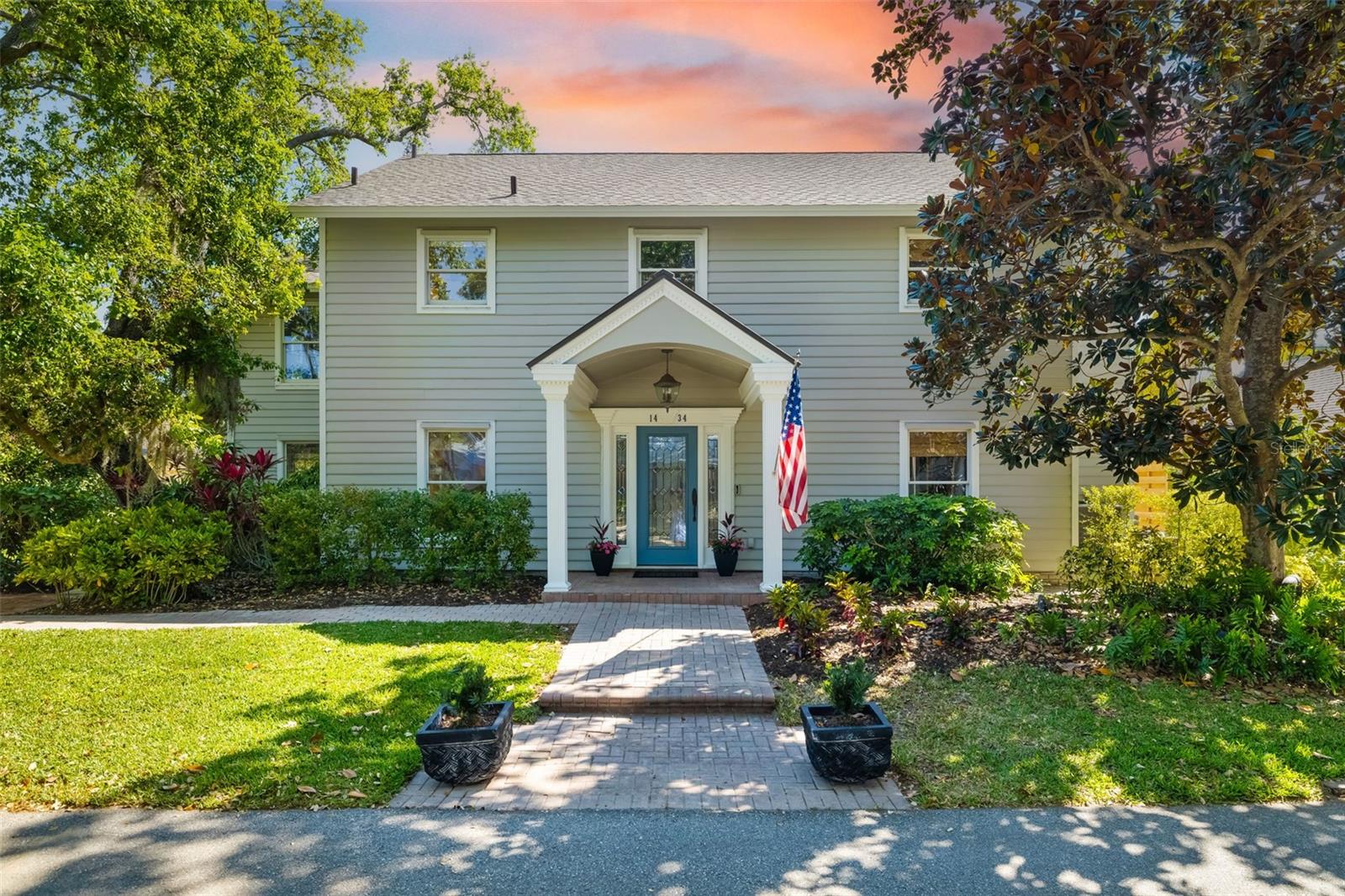 Sarasota, Florida, 34231, United States, 4 Bedrooms Bedrooms, ,4 BathroomsBathrooms,Residential,Active,1999174