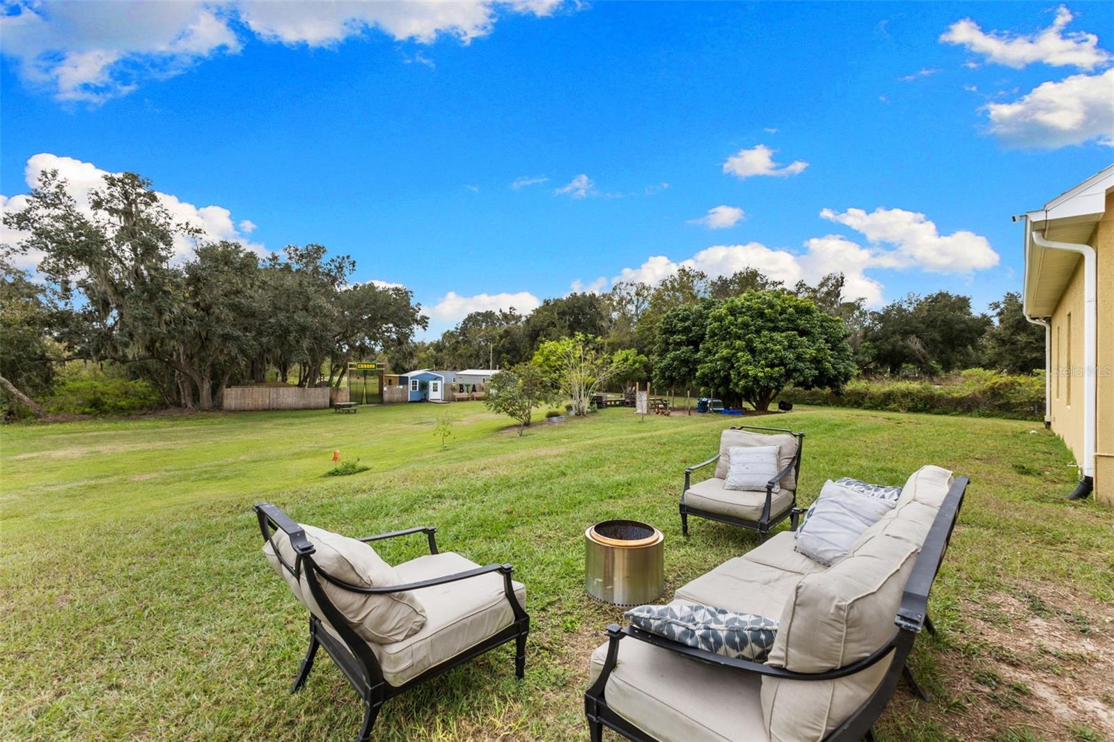 Plant City, Florida, 33567, United States, 5 Bedrooms Bedrooms, ,3 BathroomsBathrooms,Residential,Active,2007196