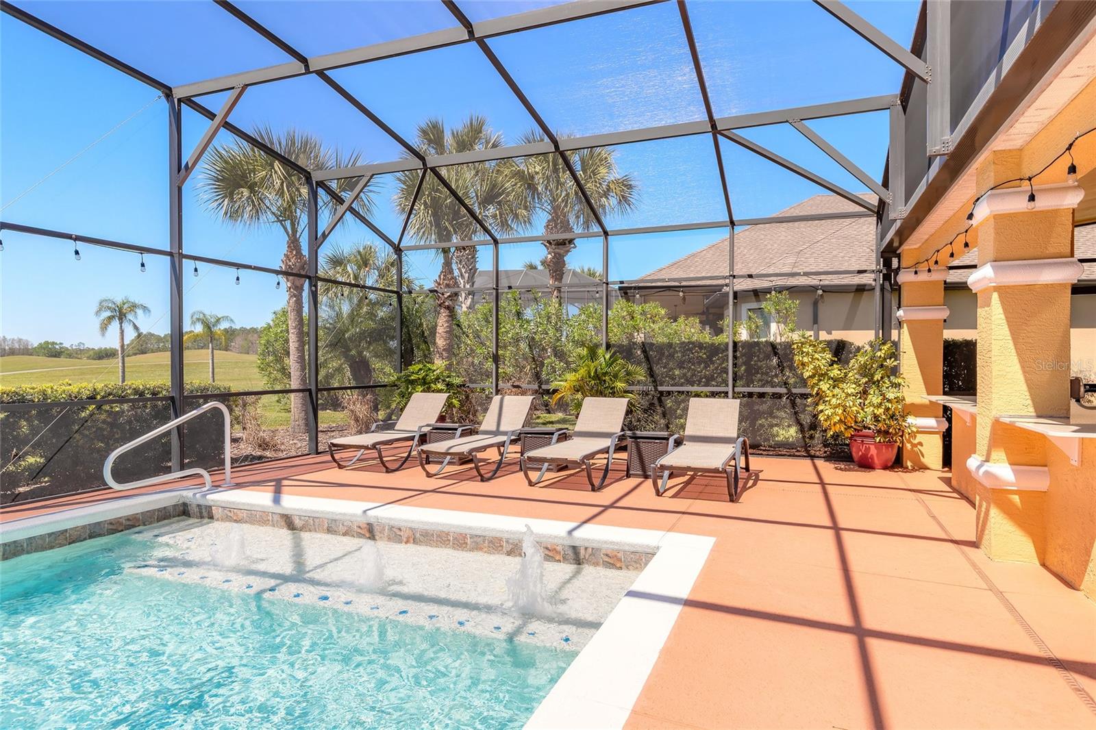 Daytona Beach, Florida, 32124, United States, 5 Bedrooms Bedrooms, ,4 BathroomsBathrooms,Residential,Active,1945086