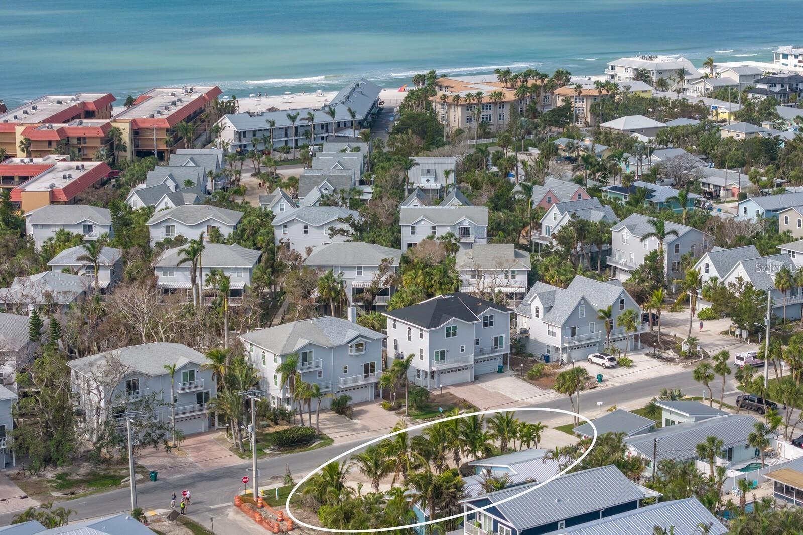 Holmes Beach, Florida, 34217, United States, 5 Bedrooms Bedrooms, ,3 BathroomsBathrooms,Residential,Active,2007151