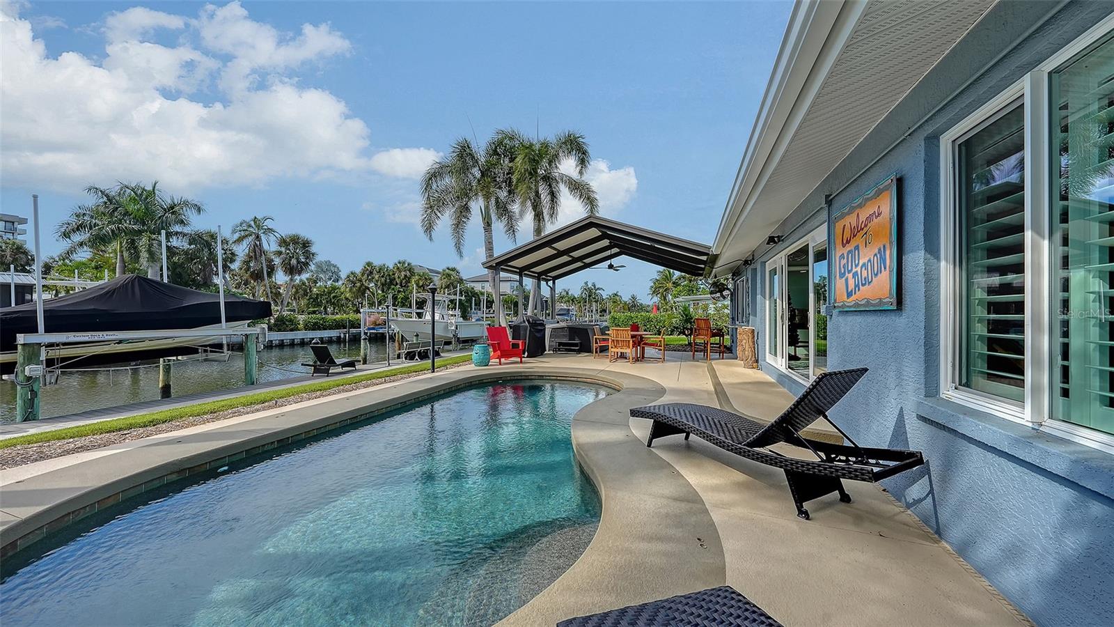 Sarasota, Florida, 34242, United States, 2 Bedrooms Bedrooms, ,2 BathroomsBathrooms,Residential,Active,1971807