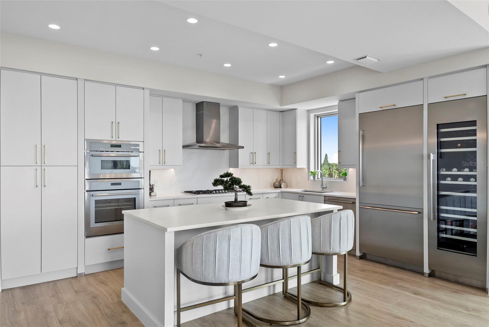 Tampa, Florida, 33629, United States, 4 Bedrooms Bedrooms, ,4 BathroomsBathrooms,Residential,Active,2010535