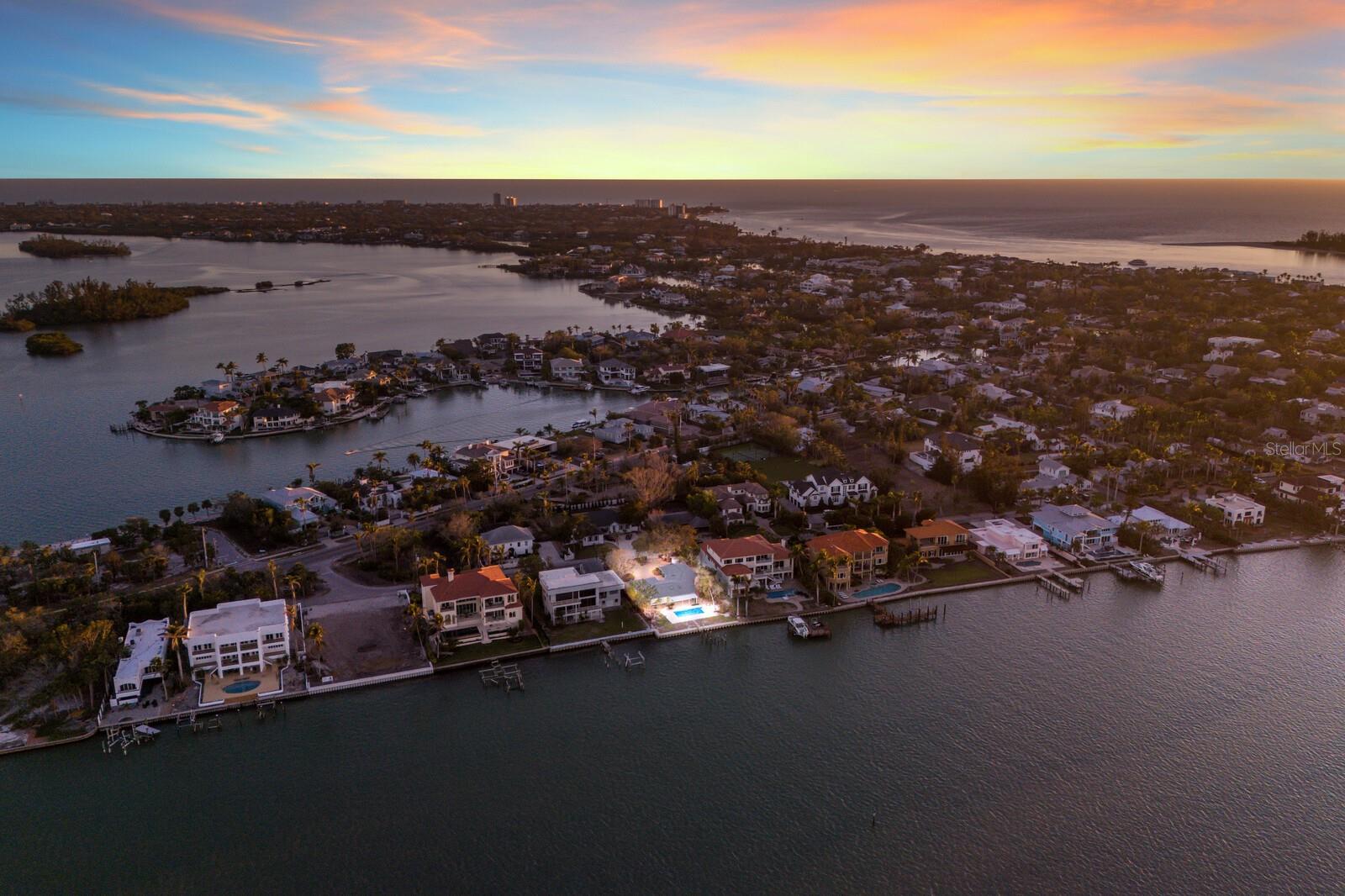 Sarasota, Florida, 34242, United States, 3 Bedrooms Bedrooms, ,2 BathroomsBathrooms,Residential,Active,2006986