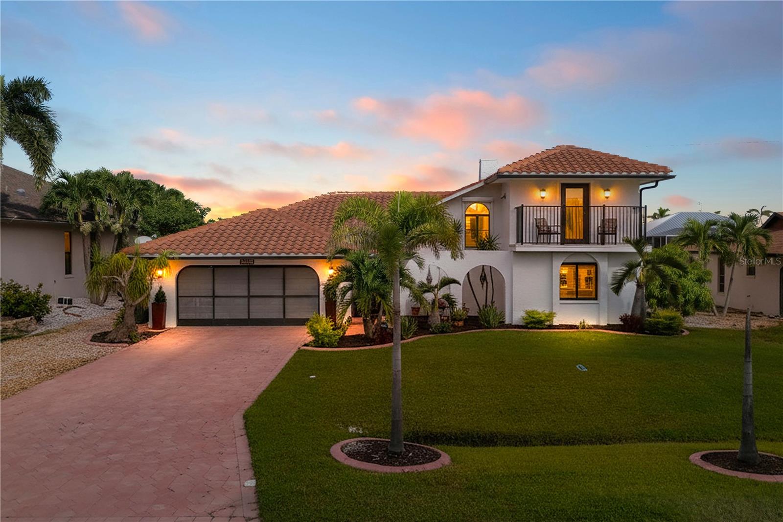 St James City, Florida, 33956, United States, 4 Bedrooms Bedrooms, ,4 BathroomsBathrooms,Residential,Active,2009157