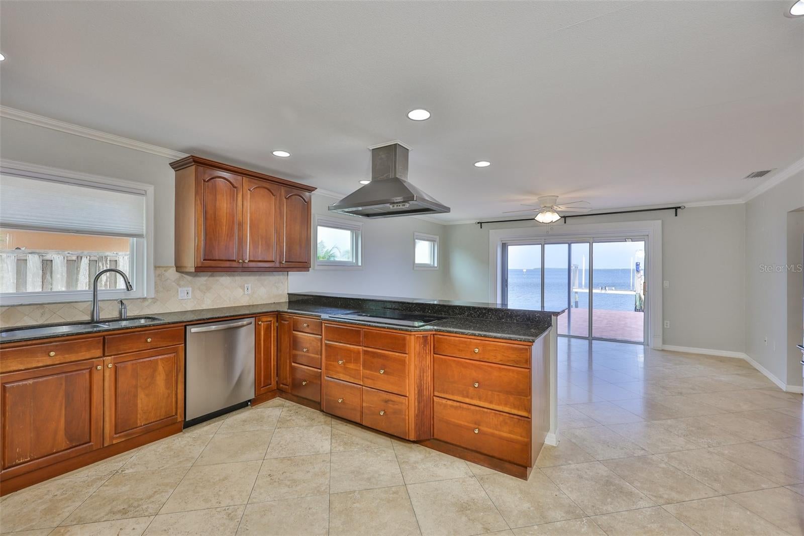 Palmetto, Florida, 34221, United States, 3 Bedrooms Bedrooms, ,3 BathroomsBathrooms,Residential,Active,1990654