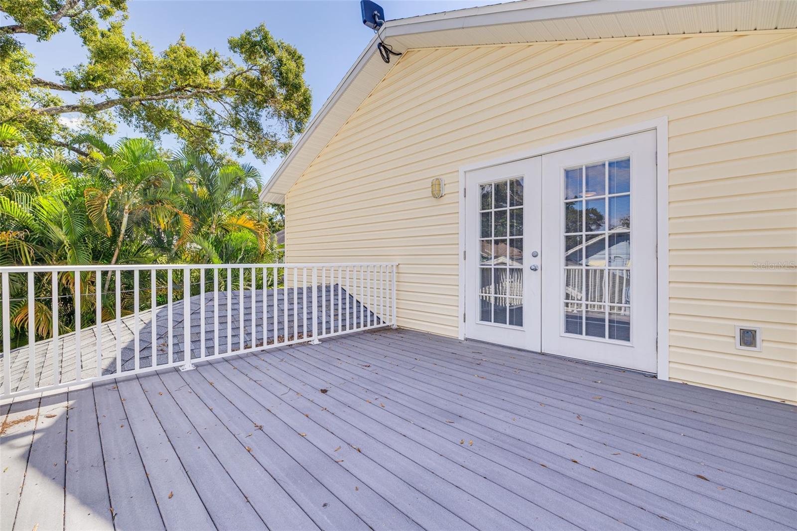 St Petersburg, Florida, 33704, United States, 4 Bedrooms Bedrooms, ,3 BathroomsBathrooms,Residential,Active,1968367