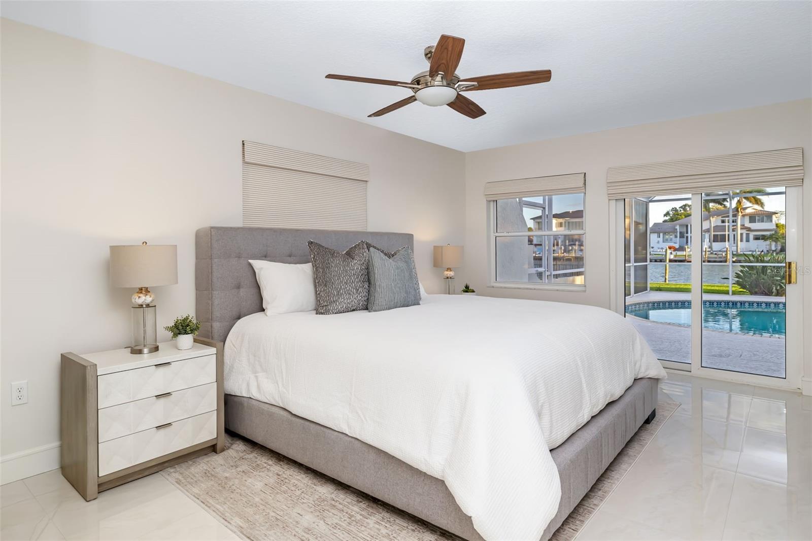 Sarasota, Florida, 34236, United States, 3 Bedrooms Bedrooms, ,4 BathroomsBathrooms,Residential,Active,2007150