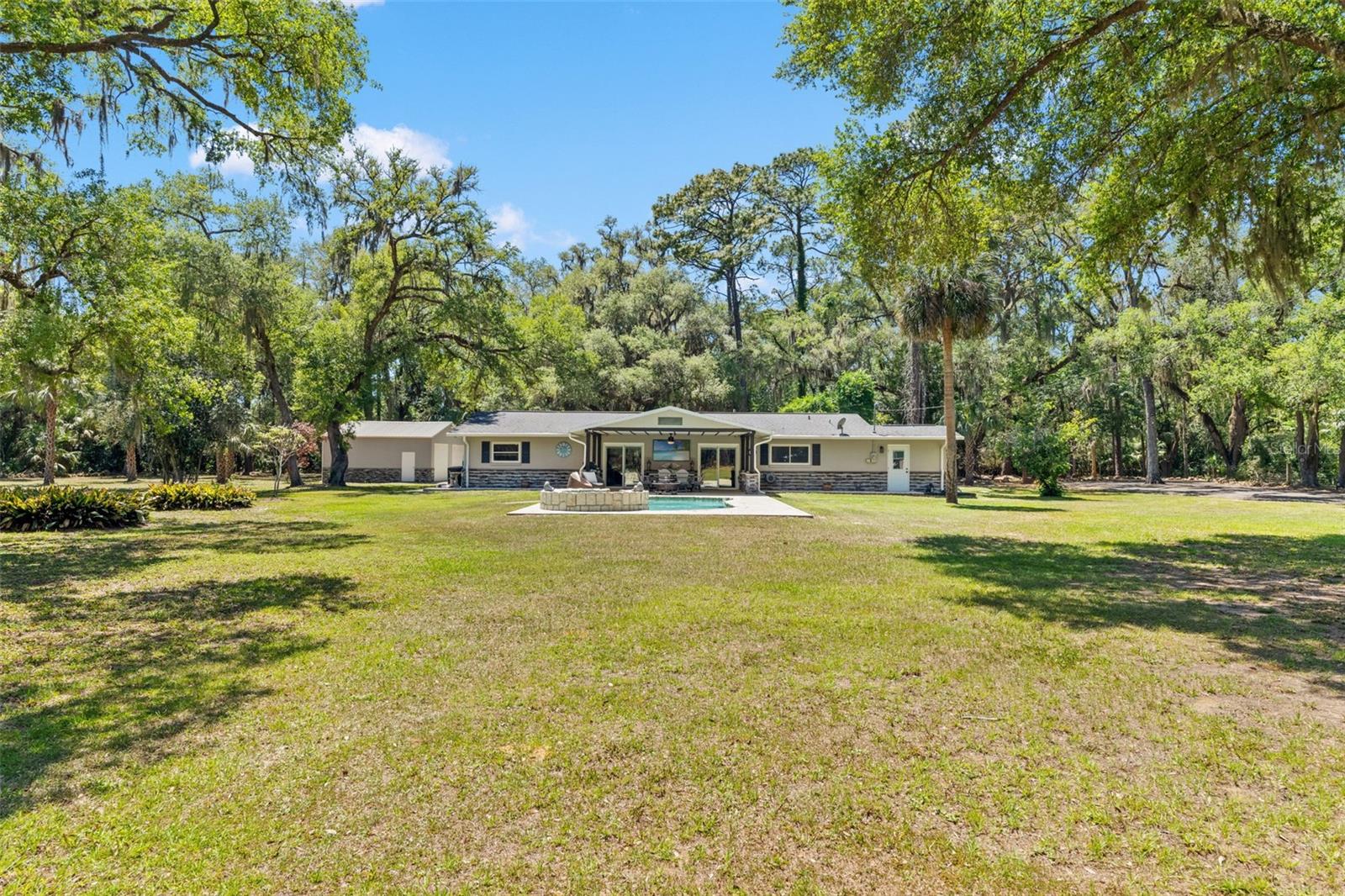 Crystal River, Florida, 34428, United States, 3 Bedrooms Bedrooms, ,3 BathroomsBathrooms,Residential,Active,2045556
