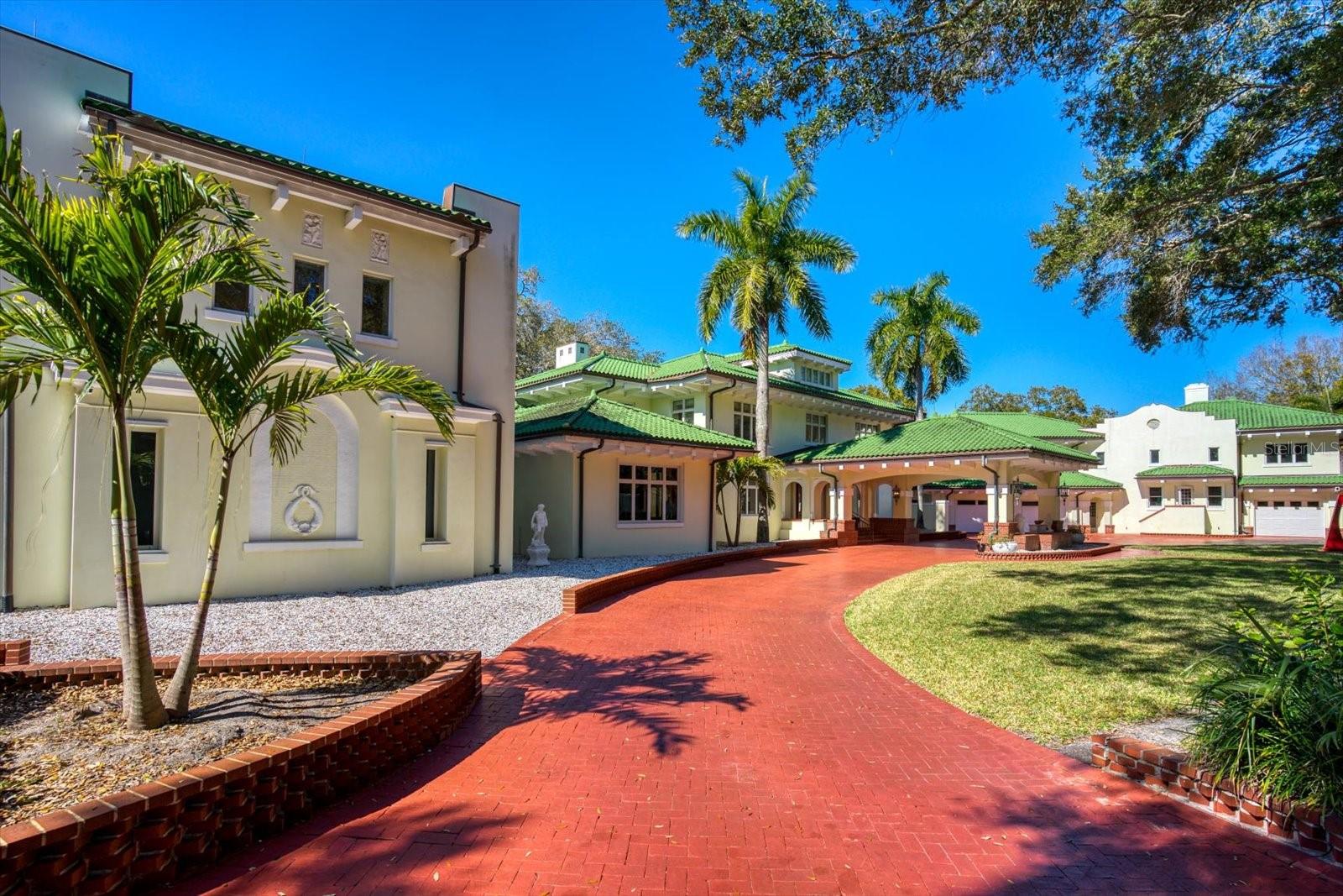 Clearwater, Florida, 33756, United States, 10 Bedrooms Bedrooms, ,11 BathroomsBathrooms,Residential,Active,1738489
