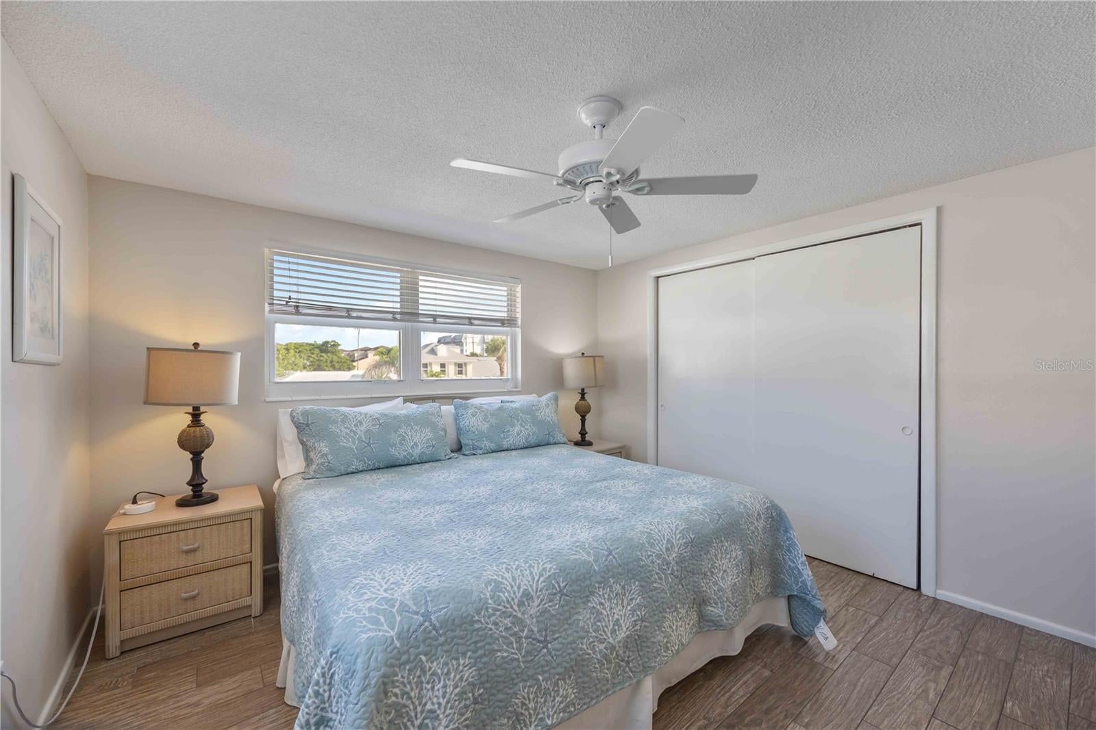 Sarasota, Florida, 34242, United States, 4 Bedrooms Bedrooms, ,3 BathroomsBathrooms,Residential,Active,1905468