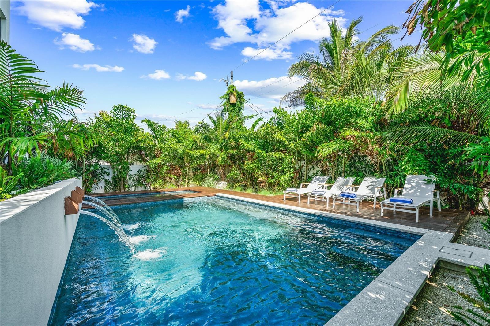 Sarasota, Florida, 34236, United States, 6 Bedrooms Bedrooms, ,8 BathroomsBathrooms,Residential,Active,1773155