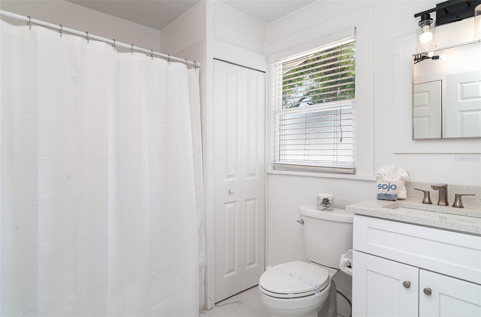 Anna Maria, Florida, 34216, United States, 2 Bedrooms Bedrooms, ,1 BathroomBathrooms,Residential,Active,1886825