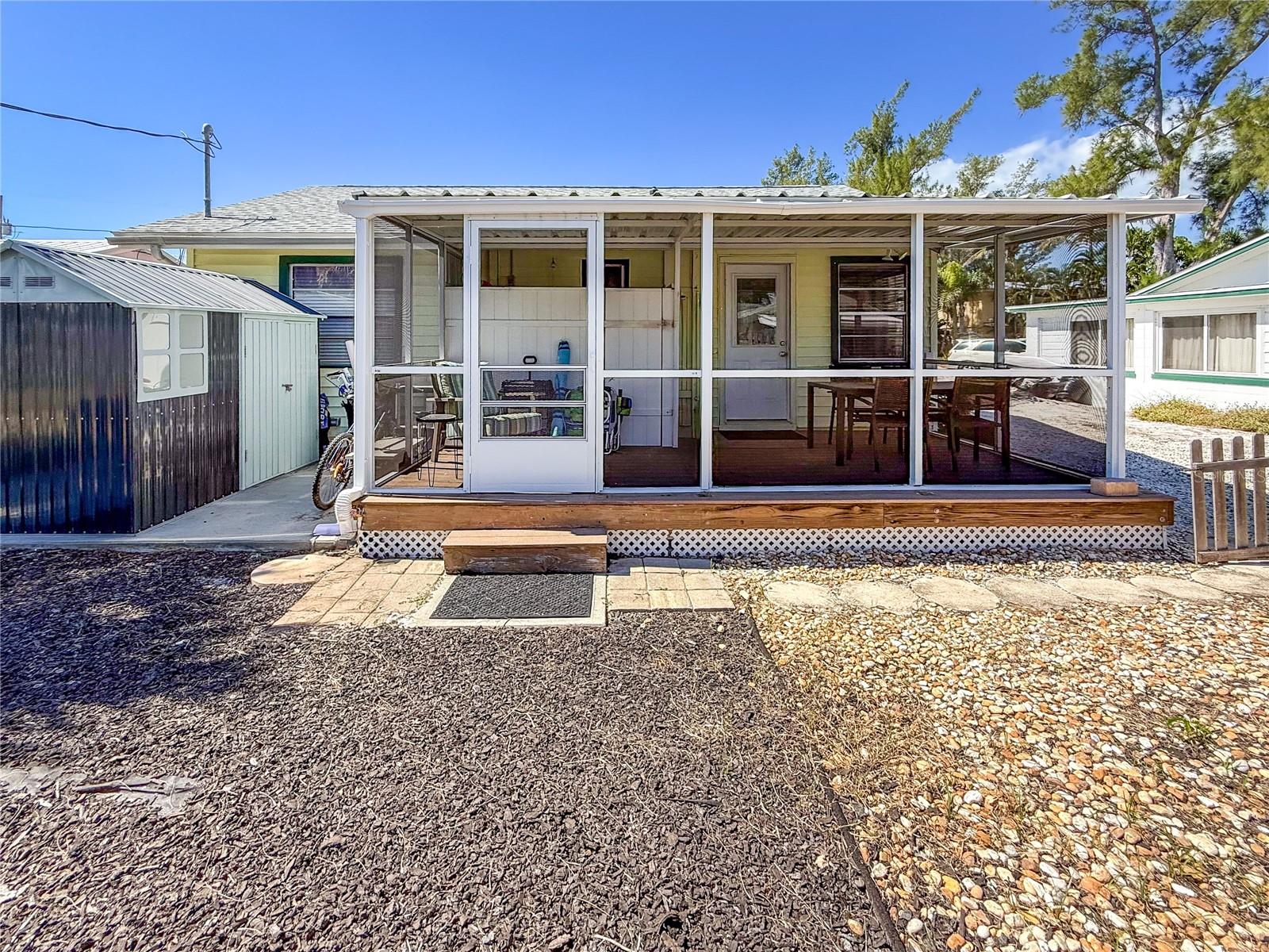 Holmes Beach, Florida, 34217, United States, 5 Bedrooms Bedrooms, ,3 BathroomsBathrooms,Residential,Active,1972187