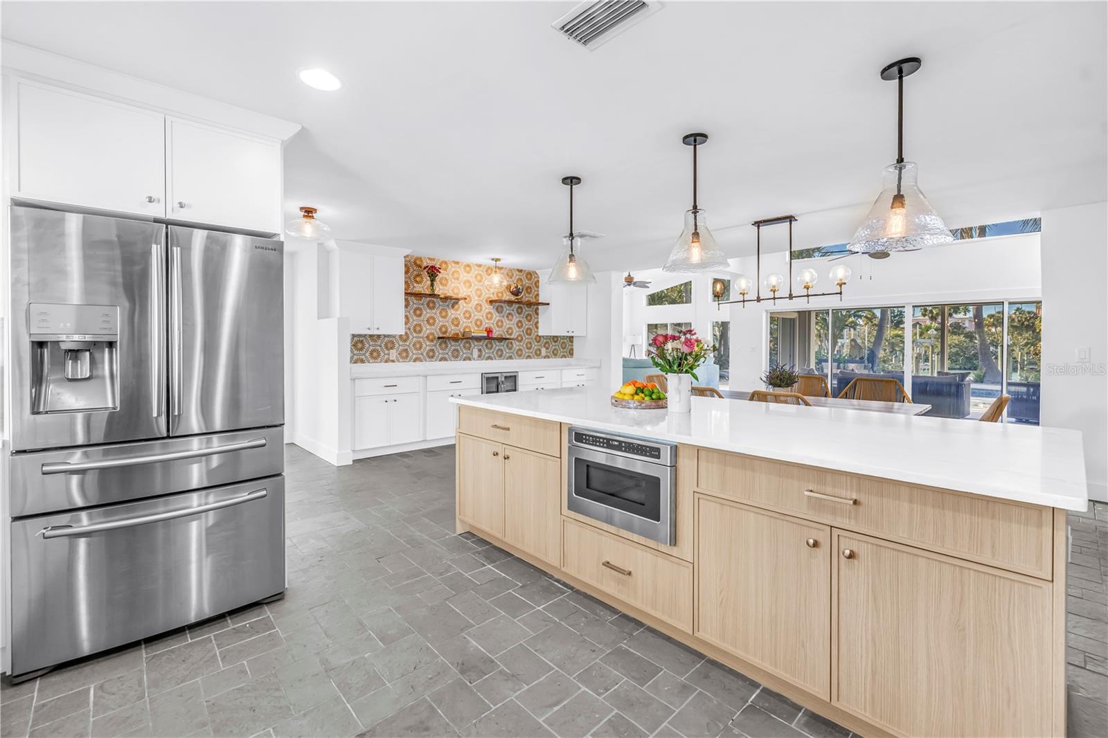 St Pete Beach, Florida, 33706, United States, 3 Bedrooms Bedrooms, ,3 BathroomsBathrooms,Residential,Active,2015468