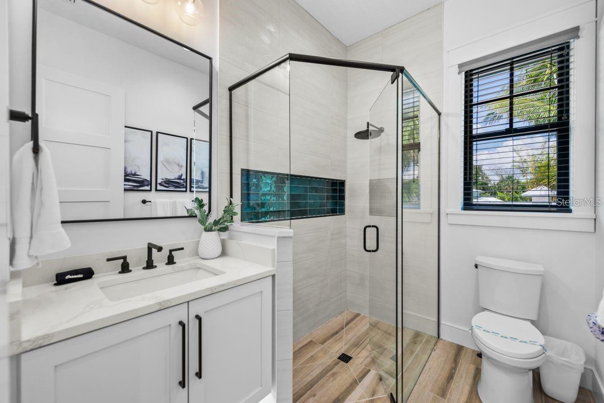 Sarasota, Florida, 34242, United States, 7 Bedrooms Bedrooms, ,8 BathroomsBathrooms,Residential,Active,1773223