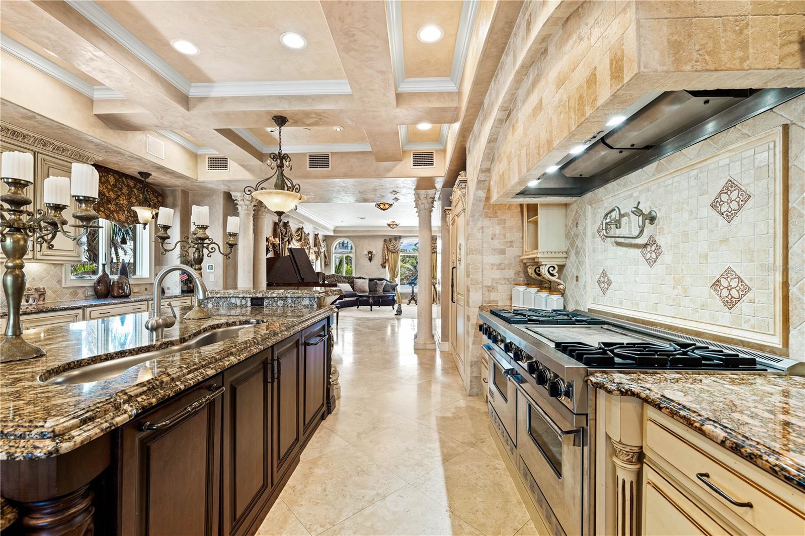 Sarasota, Florida, 34236, United States, 5 Bedrooms Bedrooms, ,6 BathroomsBathrooms,Residential,Active,1834475