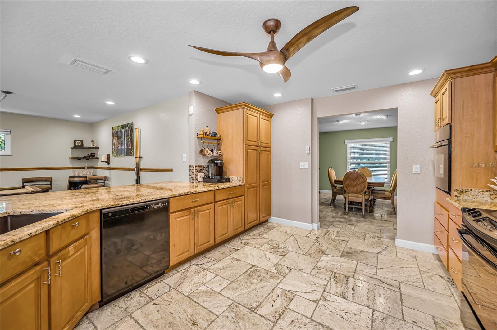 Palm Harbor, Florida, 34683, United States, 4 Bedrooms Bedrooms, ,4 BathroomsBathrooms,Residential,Active,2036020