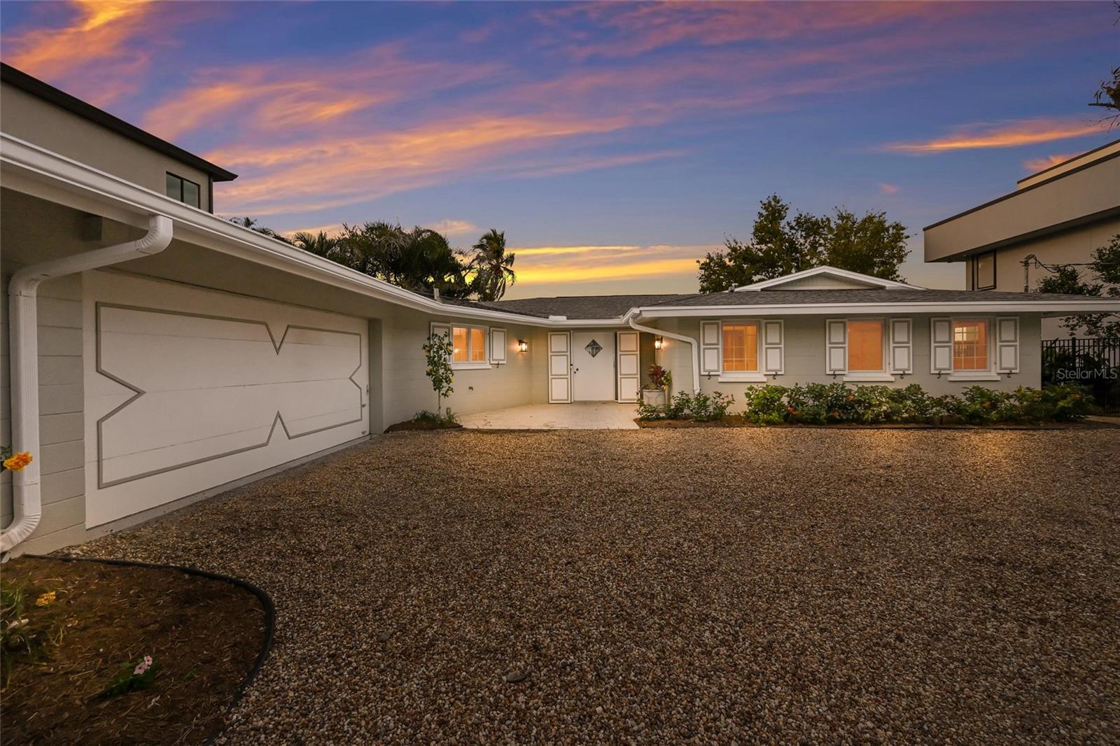 Sarasota, Florida, 34242, United States, 3 Bedrooms Bedrooms, ,2 BathroomsBathrooms,Residential,Active,2006986