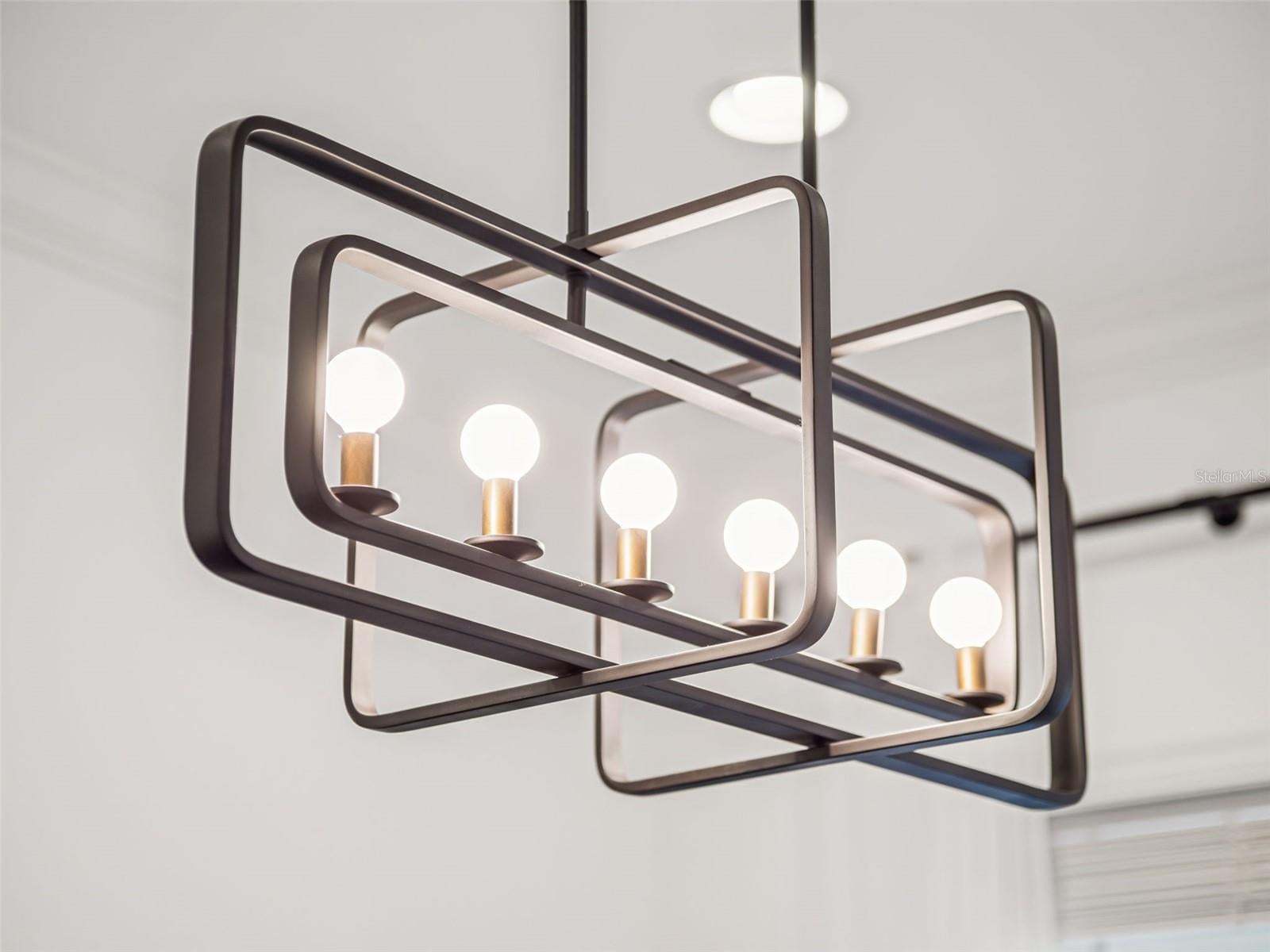 Winter Garden, Florida, 34787, United States, 5 Bedrooms Bedrooms, ,5 BathroomsBathrooms,Residential,Active,1969652