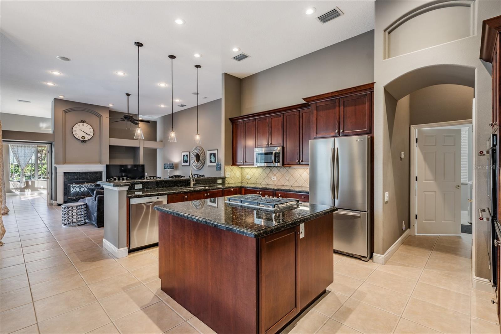 Palm Harbor, Florida, 34685, United States, ,4 BathroomsBathrooms,Residential,Active,1810371