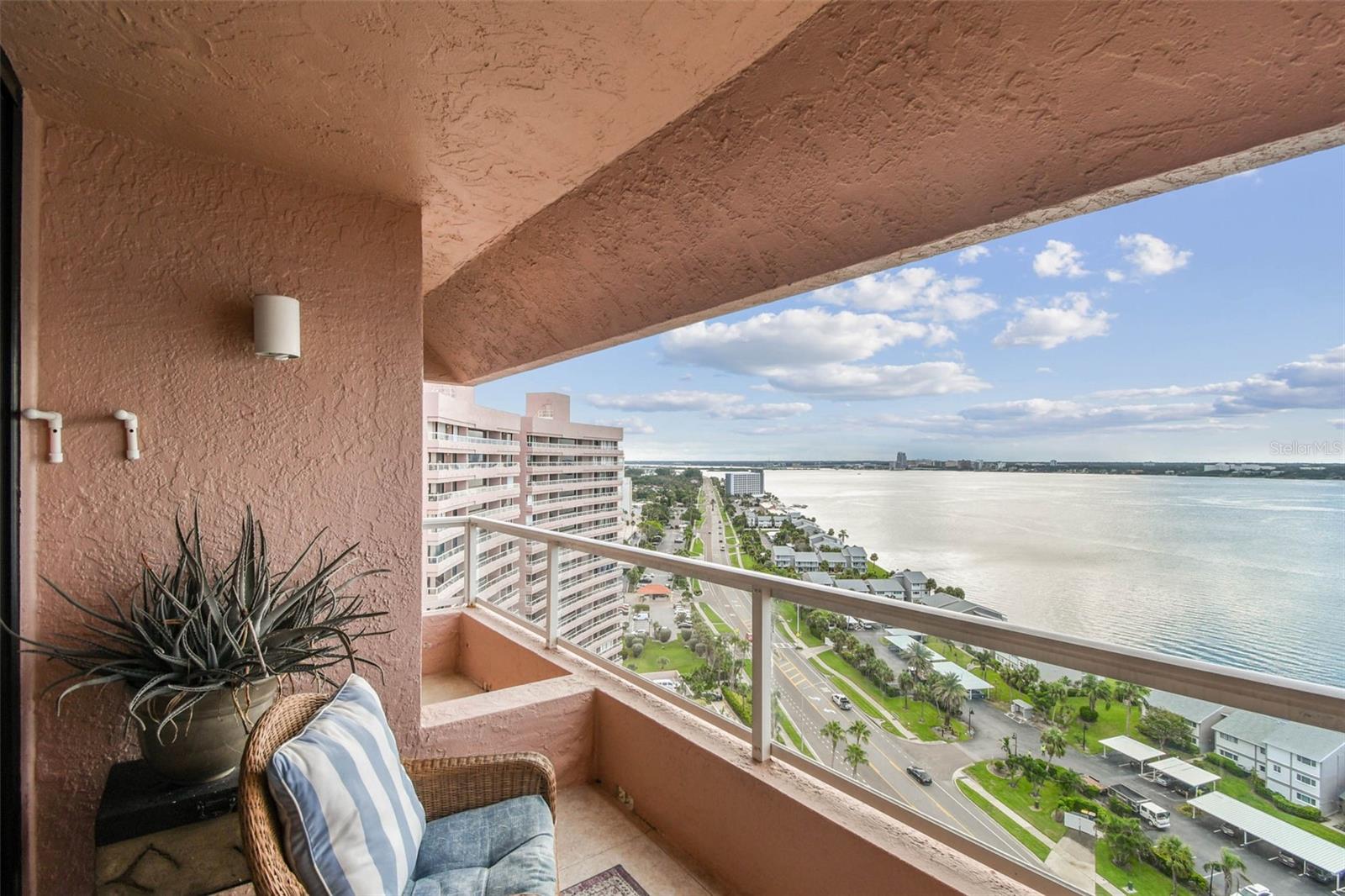 Clearwater Beach, Florida, 33767, United States, 2 Bedrooms Bedrooms, ,3 BathroomsBathrooms,Residential,Active,1919072
