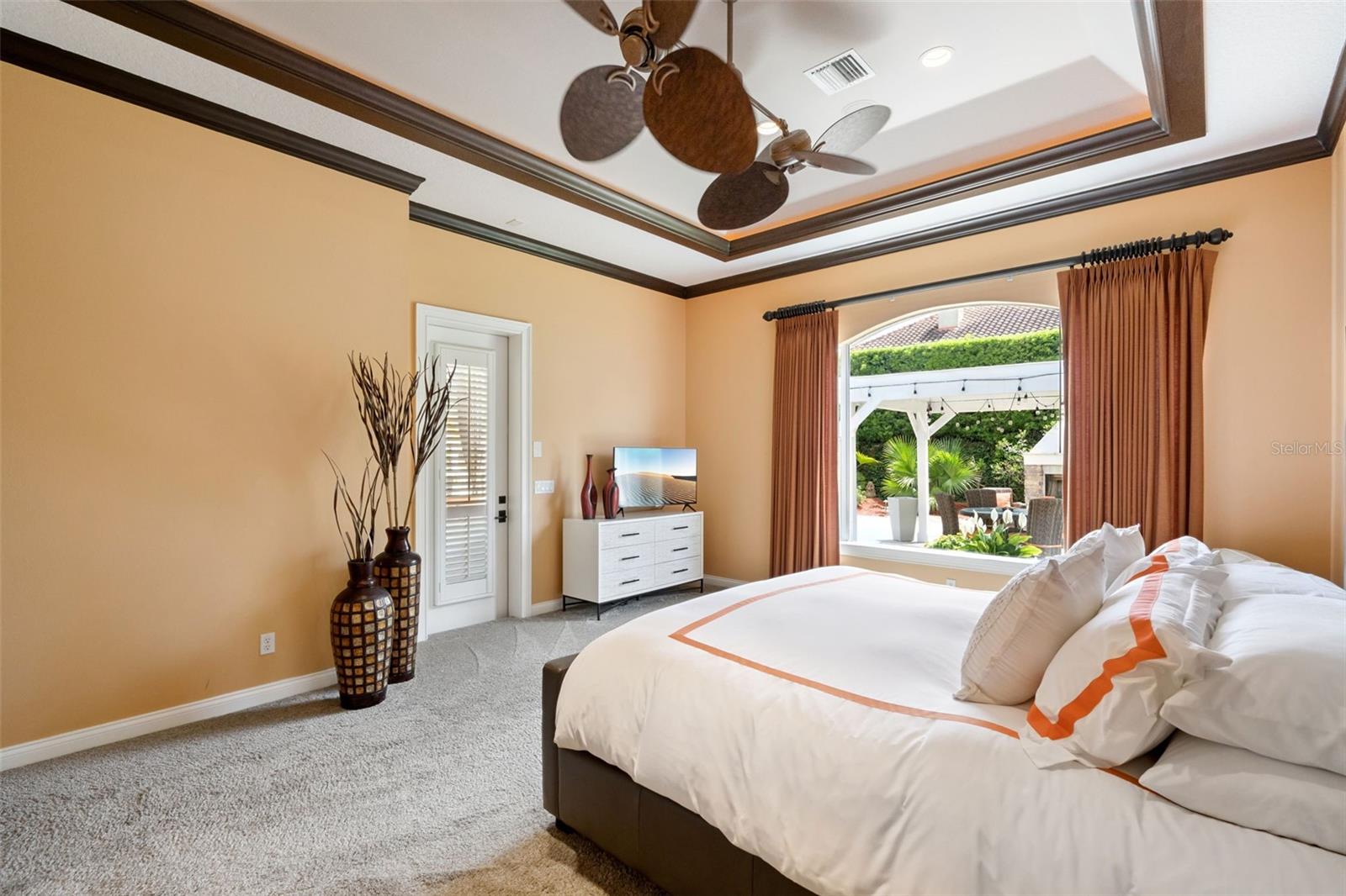 Windermere, Florida, 34786, United States, 5 Bedrooms Bedrooms, ,5 BathroomsBathrooms,Residential,Active,2044556